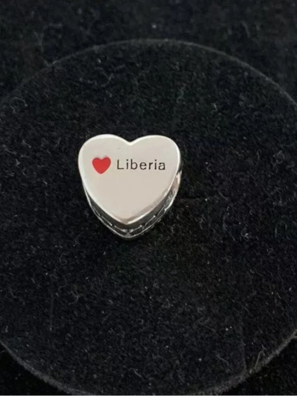 Pandora Heart Flag Enamel Charm - Red, White & Blue - Picture 2 of 3